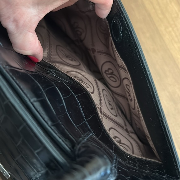 Brighton large black leather purse. Has pockets & compartments. Used but good. - Picture 6 of 14